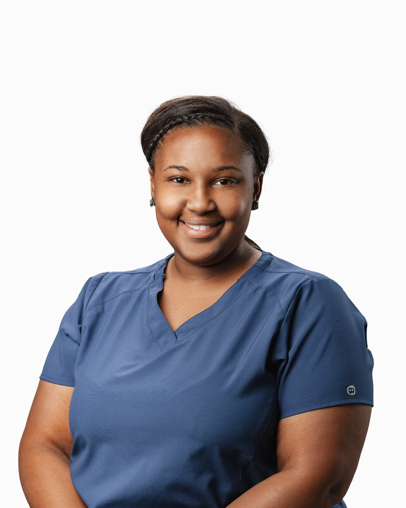 dental assistant Dekayvia Calhoun